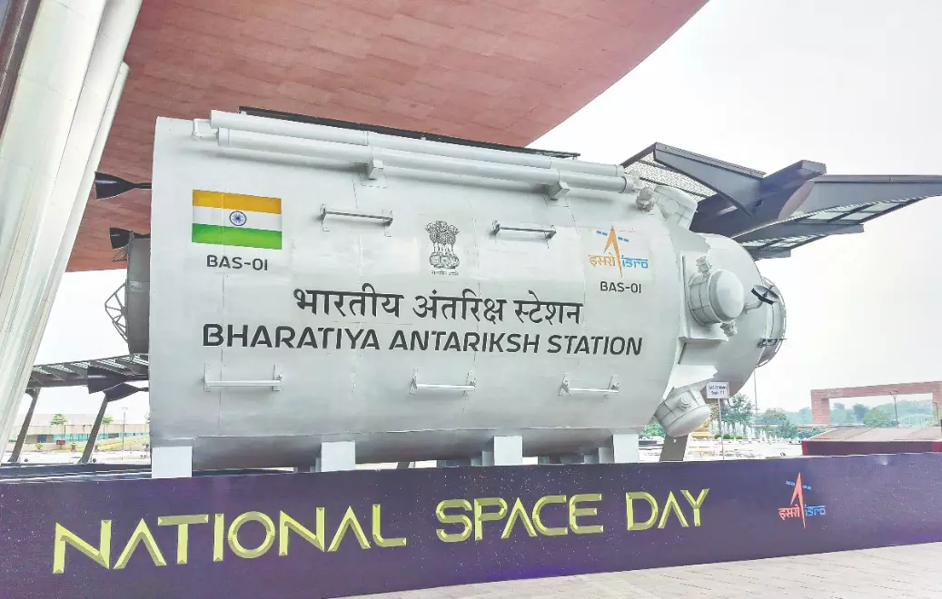 ISRO unveils model of India’s first home-built space station BAS ISRO unveils model of India’s first home-built space station BAS