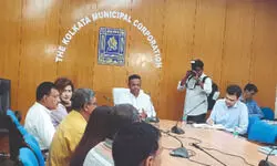 Mayor sets Sept-Oct 2026 deadline to rebuild 24 Bowbazar houses