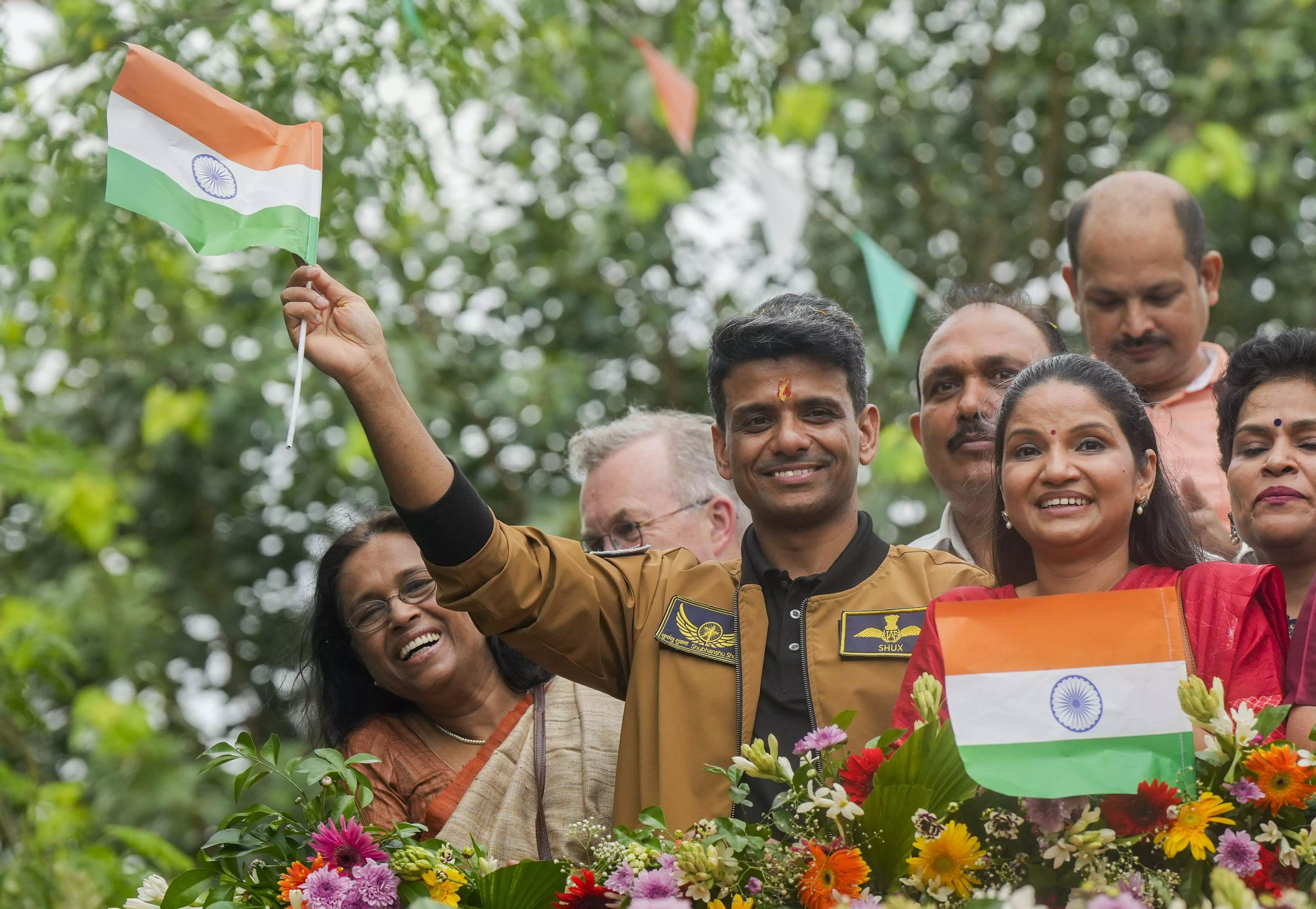 Astronaut Shubhanshu Shukla visits alma mater in Lucknow, says feels like coming back home