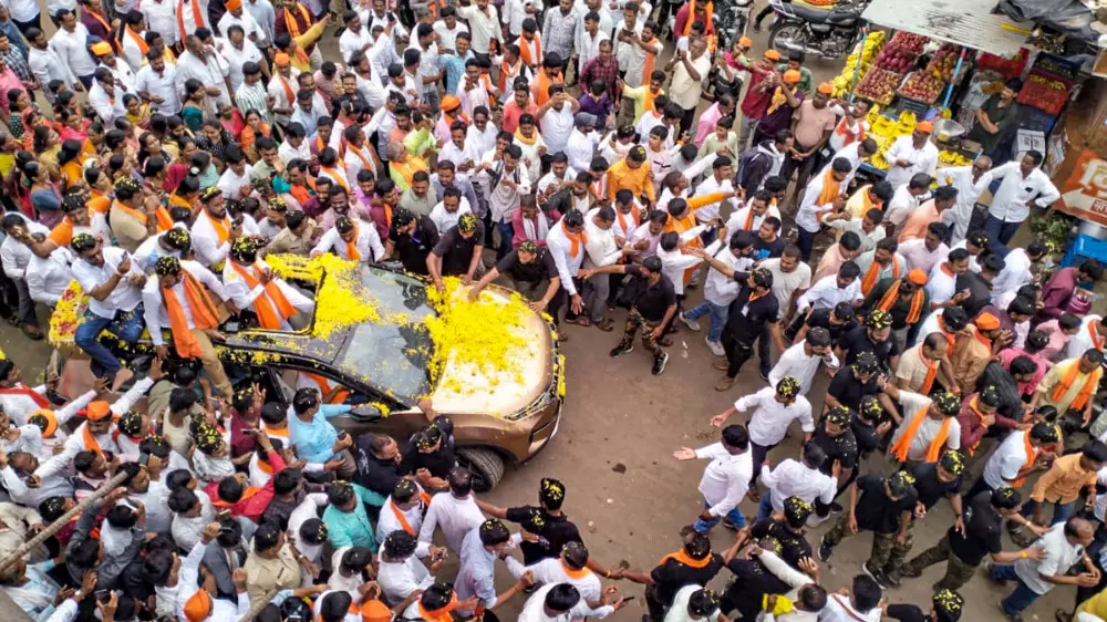 Over 1,500 cops deployed at Mumbai’s Azad Maidan ahead of Jarange’s Maratha quota protest Over 1,500 cops deployed at Mumbai’s Azad Maidan ahead of Jarange’s Maratha quota protest