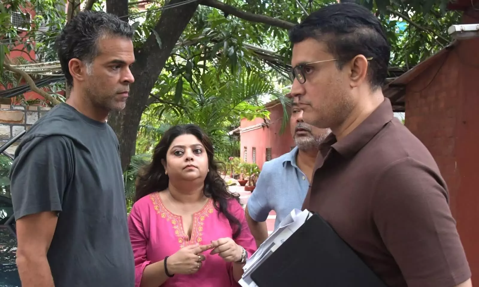 Vikramaditya Motwane visits Sourav Ganguly’s Behala home Vikramaditya Motwane visits Sourav Ganguly’s Behala home