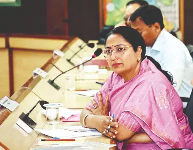 Capital aims to stop dumping waste in landfills by ‘26: CM Rekha Gupta Capital aims to stop dumping waste in landfills by ‘26: CM Rekha Gupta