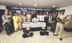 Two nabbed for duping Head Constable in admission scam