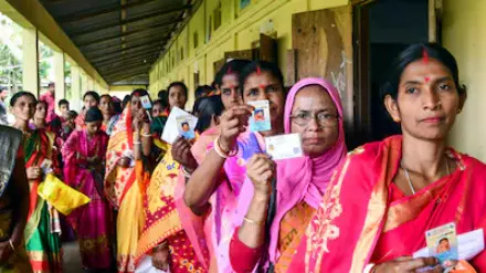 Bihar SIR: Poll authority notice to 3 lakh electors with doubtful citizenship Bihar SIR: Poll authority notice to 3 lakh electors with doubtful citizenship