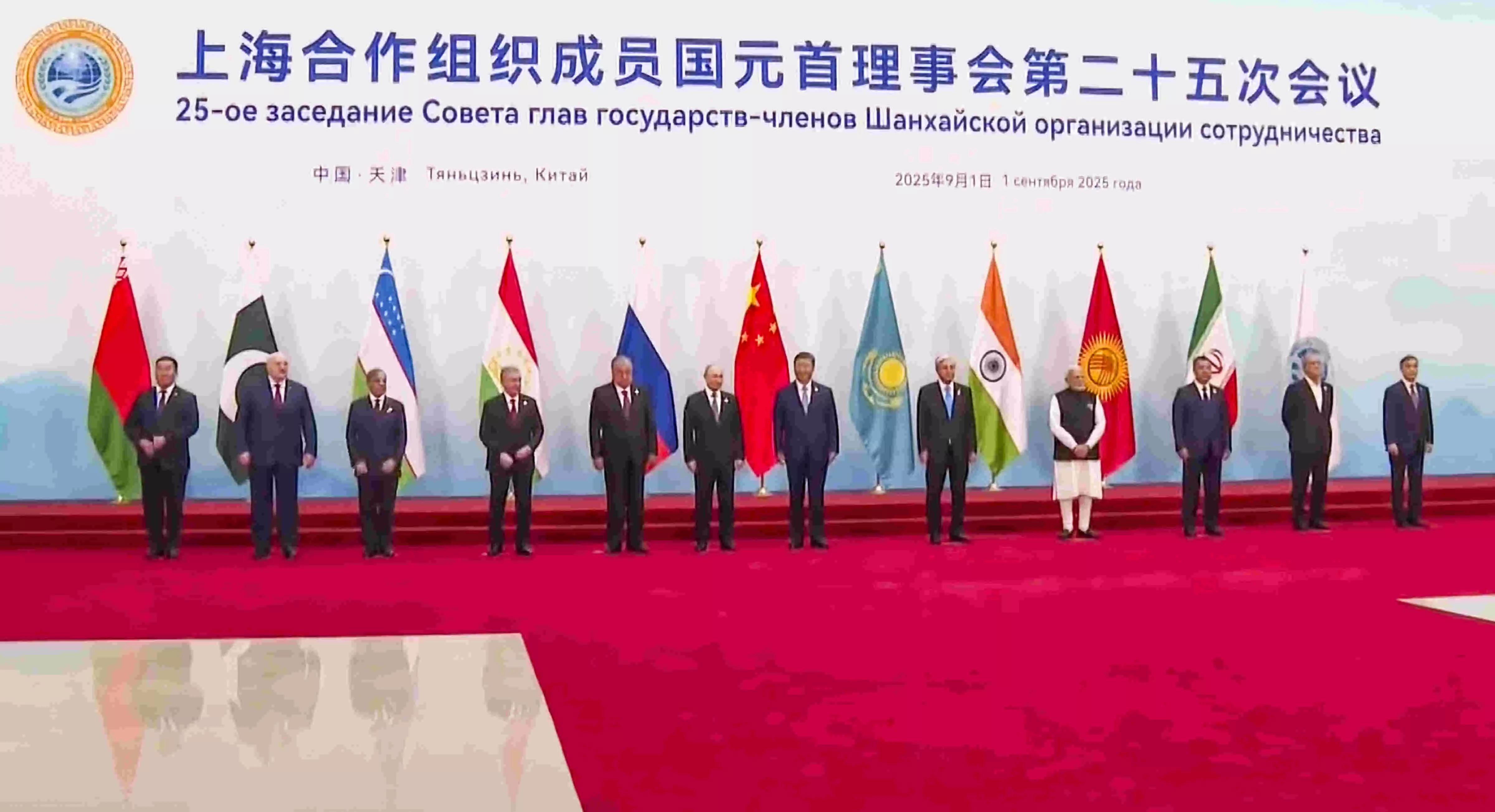 Cowardly kowtowing: Congress slams govt after Modi-Xi talks Cowardly kowtowing: Congress slams govt after Modi-Xi talks