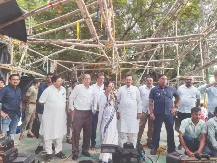 Mamata accuses BJP of ‘misusing Army’ in dismantling protest stage Mamata accuses BJP of ‘misusing Army’ in dismantling protest stage