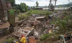 No politicking in wake of natural disasters, Centre must provide funds to flood-affected states: Cong No politicking in wake of natural disasters, Centre must provide funds to flood-affected states: Cong