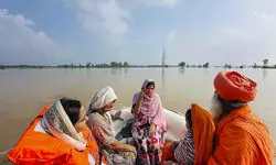 AAP dispatches relief material from Delhi to flood-hit Punjab