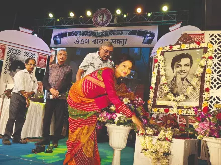 Exhibitions remember Uttam Kumar on his 99th birth anniv Exhibitions remember Uttam Kumar on his 99th birth anniv