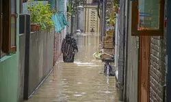 200 families evacuated from flood-affected areas of Srinagar