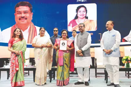 Delhi govt holds grand ‘Shikshak Mahakumbh’ on Teachers’ Day