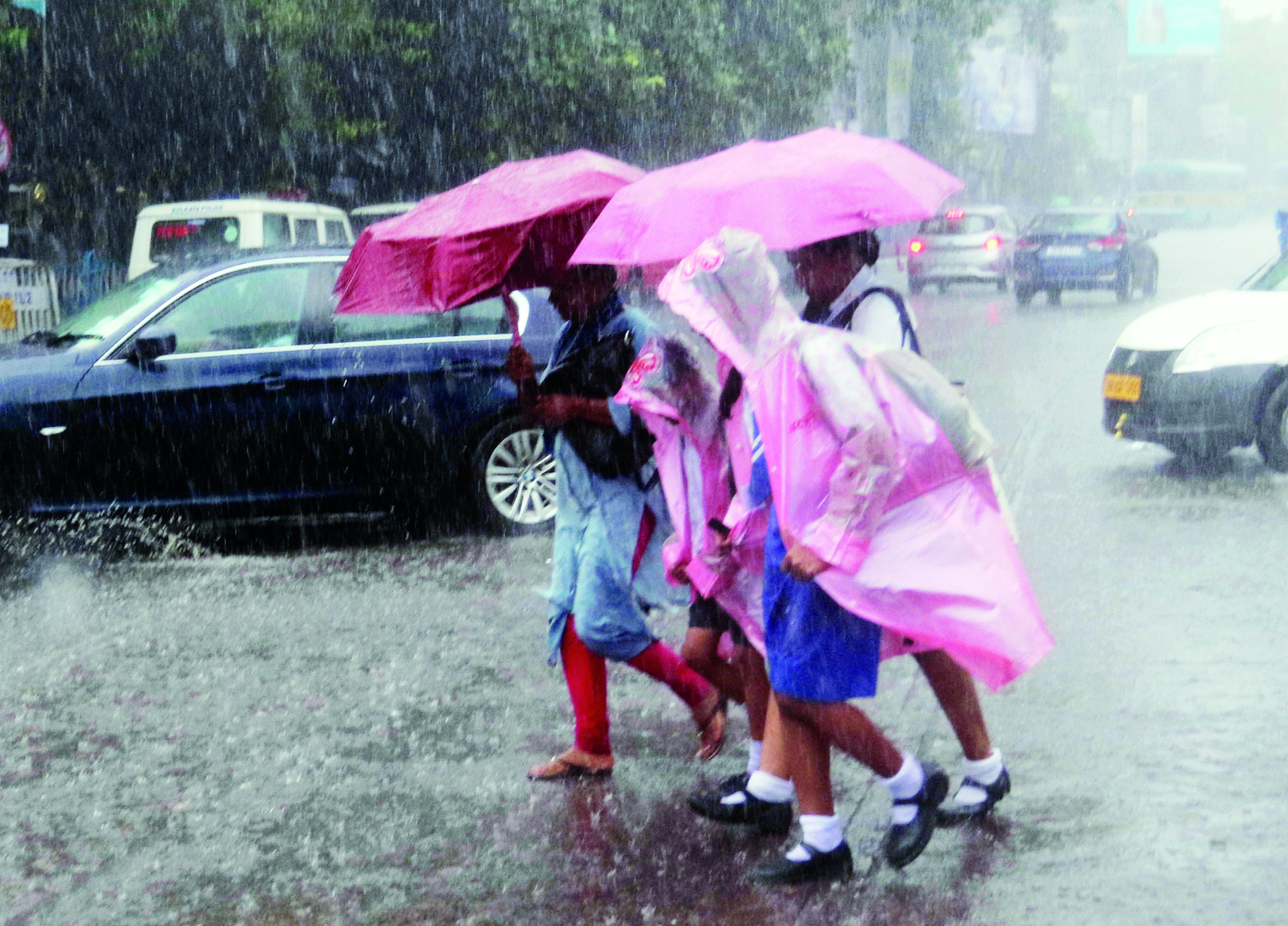 South Bengal to face rising heat, parts of N Bengal brace for heavy rain: MeT South Bengal to face rising heat, parts of N Bengal brace for heavy rain: MeT