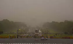 Thunderstorm, rain likely in Delhi Thunderstorm, rain likely in Delhi