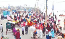 Ahead of Gangasagar Mela, state plans spar structure to tackle sea erosion