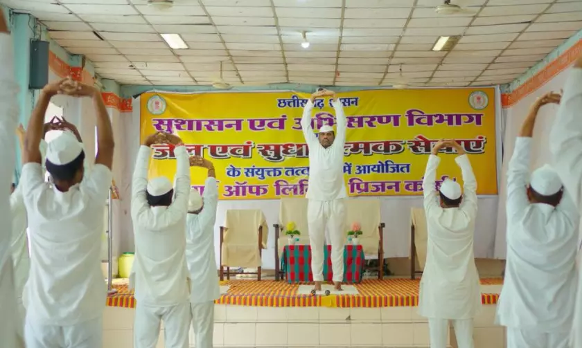 Yoga and Sudarshan Kriya in Chhattisgarh Prisons – A New Initiative to Give Direction to Naxal-Affected Inmates Yoga and Sudarshan Kriya in Chhattisgarh Prisons – A New Initiative to Give Direction to Naxal-Affected Inmates