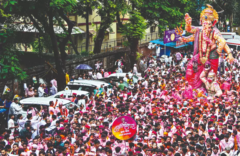 Maha: 9 drown during Ganesh immersions Maha: 9 drown during Ganesh immersions