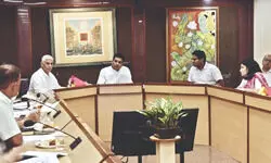 Govt to microchip 1 million street dogs