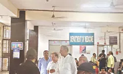 Hindu Rao’s neglect exposed, Deputy Mayor orders cleanup Hindu Rao’s neglect exposed, Deputy Mayor orders cleanup