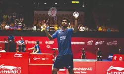 Ayush takes Naraoka scalp to enter last-8