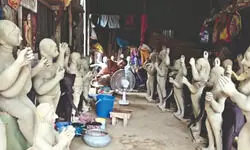 Artisans at full throttle with preps for Vishwakarma Puja