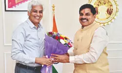 MP: Deepak Saxena assumes charge as PR Commissioner MP: Deepak Saxena assumes charge as PR Commissioner