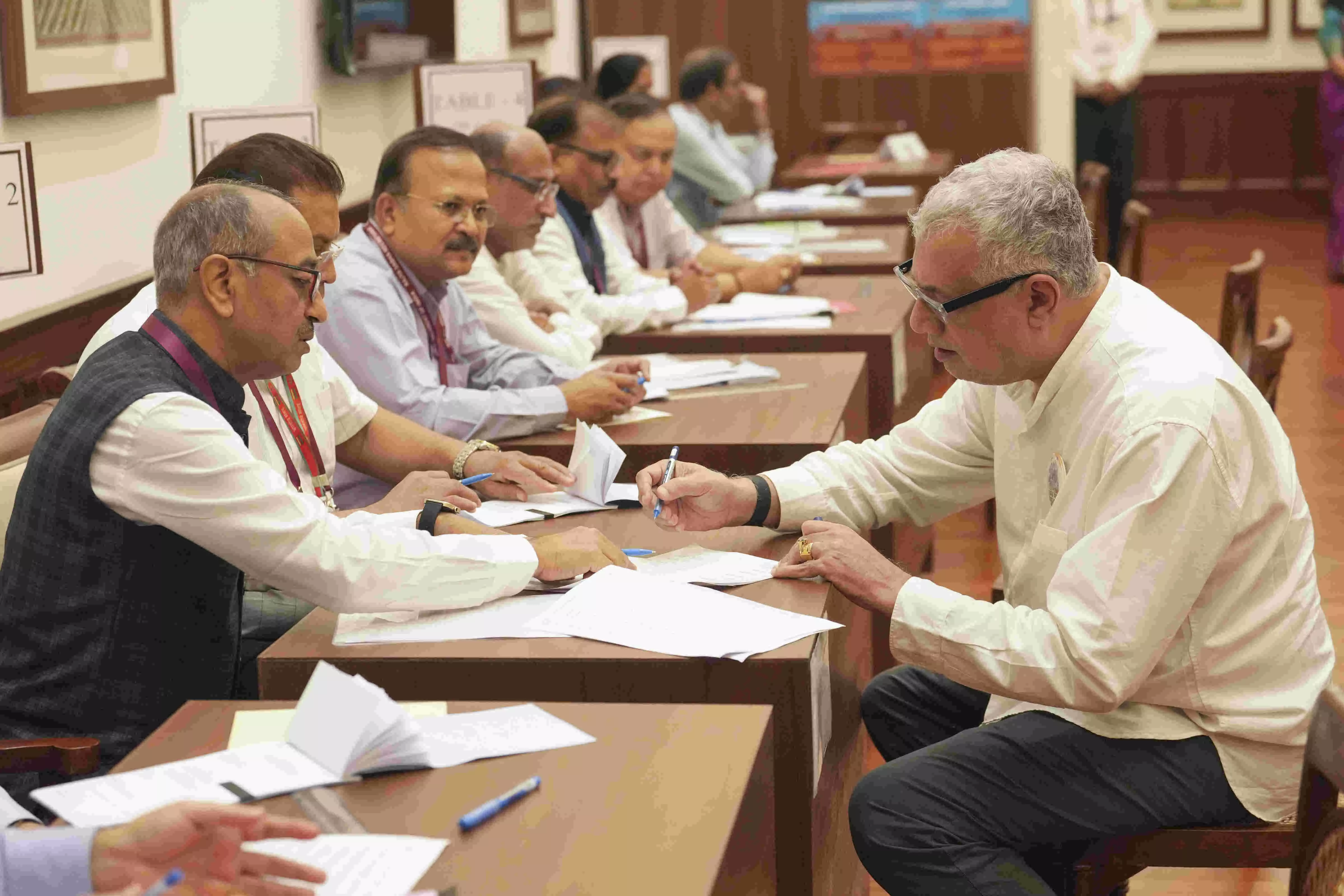 TMC downplay cross-voting murmurs in VP poll; says more important numbers like PM not answering in Parl from 4,117 days