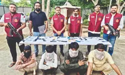 Four arrested with 45 stolen phones from Ganpati visarjan sites