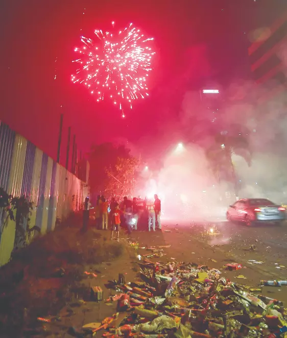 SC asks why firecracker ban limited to Delhi-NCR, seeks pan-India policy