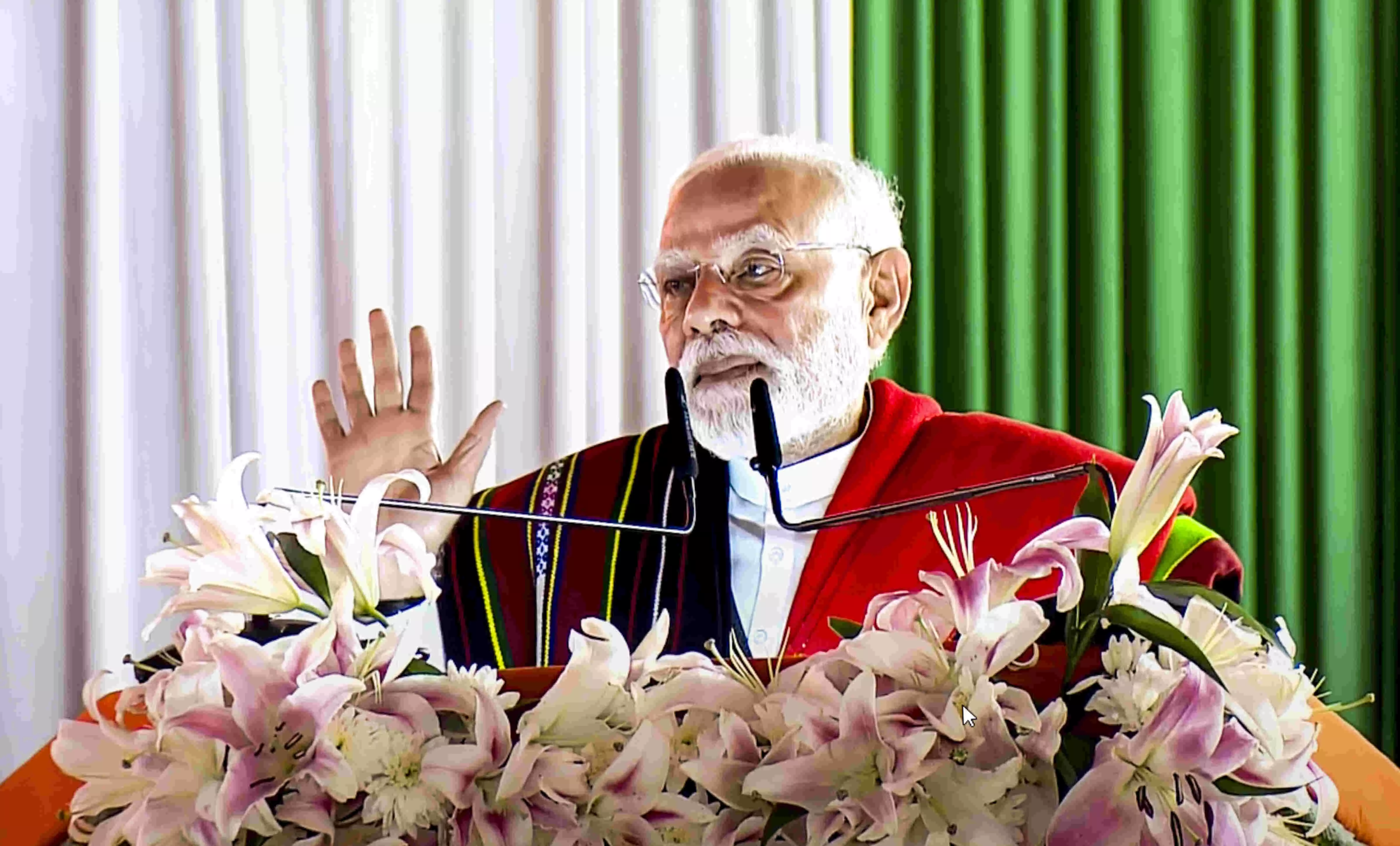 Need to build strong bridge of trust between people of Manipurs Hills, Valley: Modi Need to build strong bridge of trust between people of Manipurs Hills, Valley: Modi