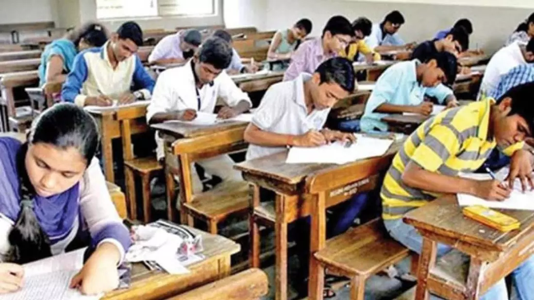 Over 2 lakh candidates likely to appear for teacher recruitment tests for classes 11-12 in Bengal