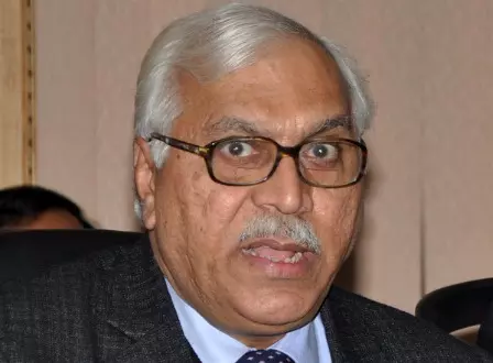 EC should have ordered probe instead of shouting at Rahul: Ex-CEC Quraishi on vote theft charges EC should have ordered probe instead of shouting at Rahul: Ex-CEC Quraishi on vote theft charges