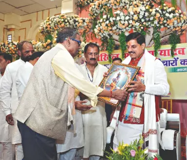 Ahead of Bihar polls, MP CM attends Yadav Mahasabha gathering in Patna