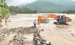 From hills to plains, rains paralyse daily life From hills to plains, rains paralyse daily life