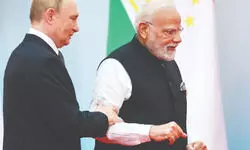 Will support peace efforts in Ukr, Modi tells Putin