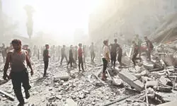 Israeli troops press forward into Gaza City as Palestinians flee Israeli troops press forward into Gaza City as Palestinians flee