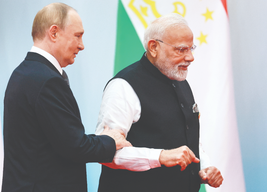 Will support peace efforts in Ukr, Modi tells Putin