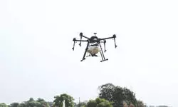 Delhi Mayor unveils drone-based insecticide drive in flood-hit zone Delhi Mayor unveils drone-based insecticide drive in flood-hit zone