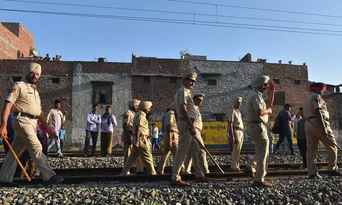 79 drug smugglers nabbed with 11.4 kg heroin in Punjab