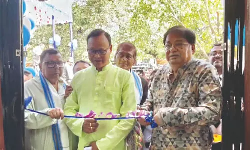 Dinhata: Two-storey bar library inaugurated