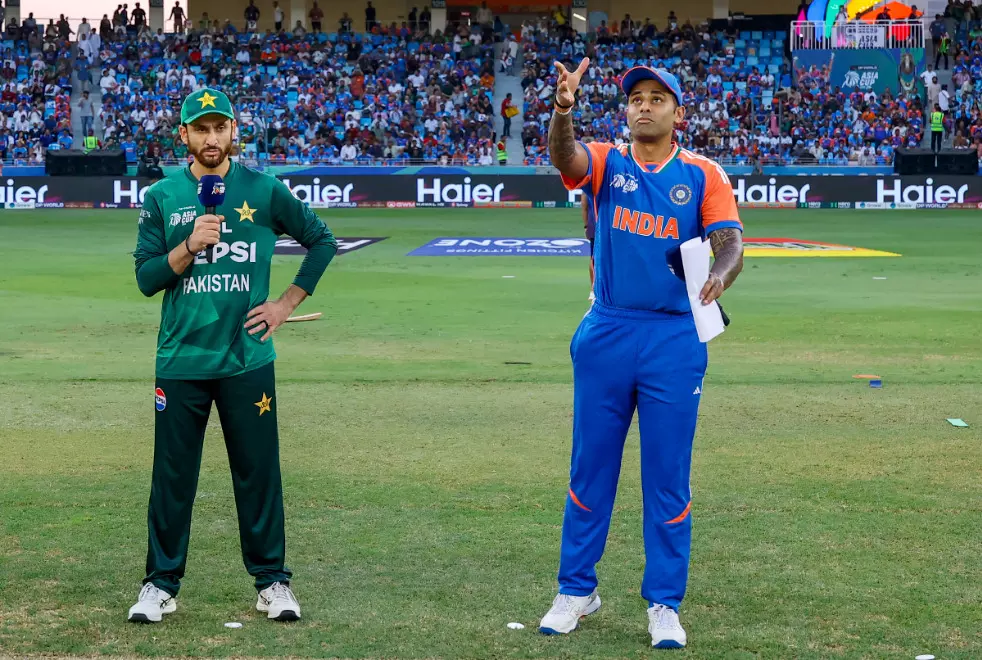 India opt to bowl against Pakistan; skipper Suryakumar maintains no handshake policy at toss