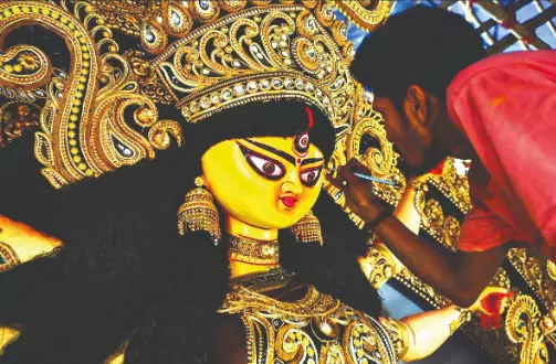 ‘Balurghat Durga Puja carnival likely to shift venue’ ‘Balurghat Durga Puja carnival likely to shift venue’