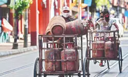 PMUY: Govt authorises release of 25 lakh more LPG connection