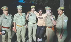 Female officers chase, shoot, and apprehend repeat offender in Gzb