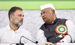 Bihar polls would mark beginning of end of Modi govts corrupt rule: Kharge