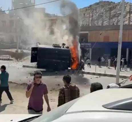 Clashes erupt in Ladakh amid shutdown to press for advancing talks with Centre