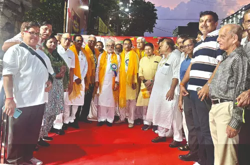From soldiers to women freedom fighters: Puja 2025 pays tribute