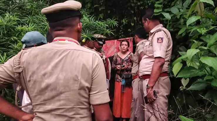 Karnataka HC allows Russian woman, daughters found in cave to return home