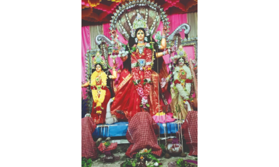 In 300-yr-old tradition, Phulghara celebrates Durga Puja by honouring Goddess Manasa In 300-yr-old tradition, Phulghara celebrates Durga Puja by honouring Goddess Manasa