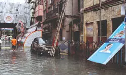 Rare deluge in Kolkata tied to climate change, say experts Rare deluge in Kolkata tied to climate change, say experts
