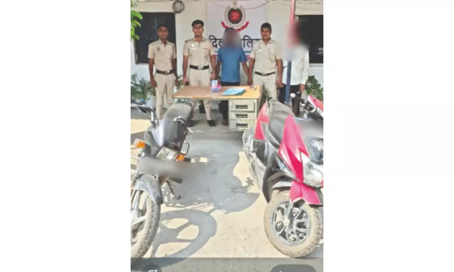 Delhi Police bust gang selling stolen cars on OLX